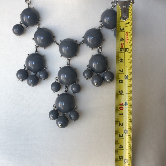 Gray and Silver-Tone Statement Necklace NWOT - Picture 6 of 6